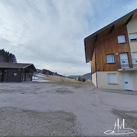 Chalet Du Poli, Entre Lacs Et Montagnes *
